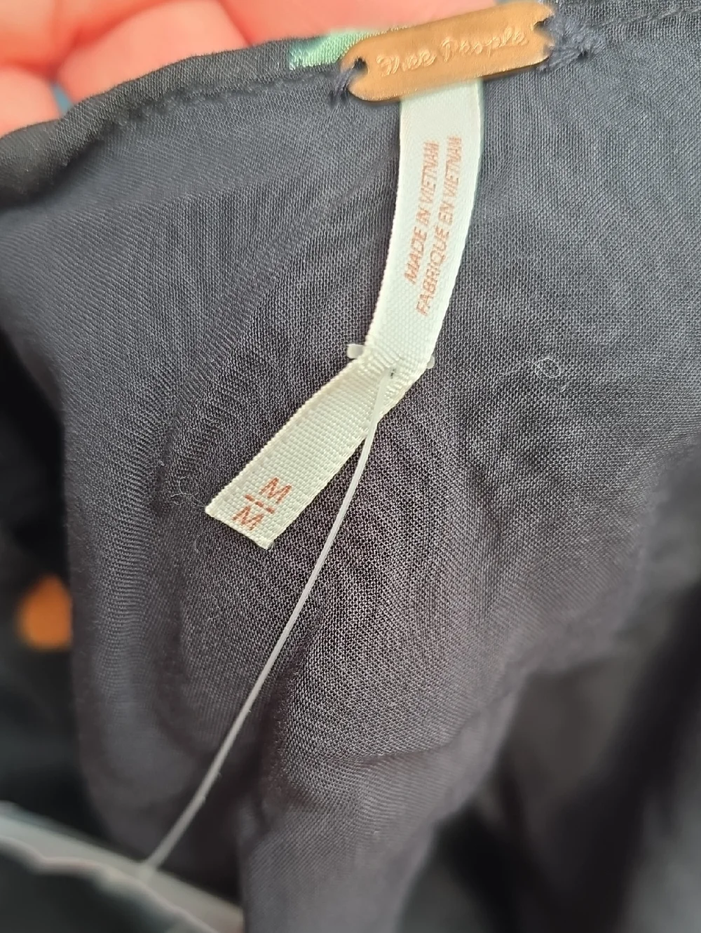 Free PeopBrown Floral Button-Front Dress with Blue Flowers and Orange Polka Dots - Picture 4 of 4